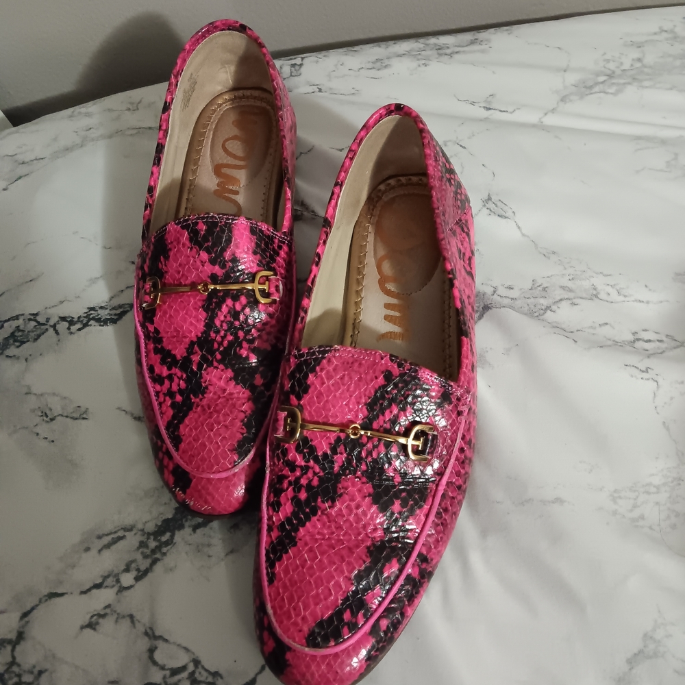 Sam Edelman Pink Snake skin Print Loafers